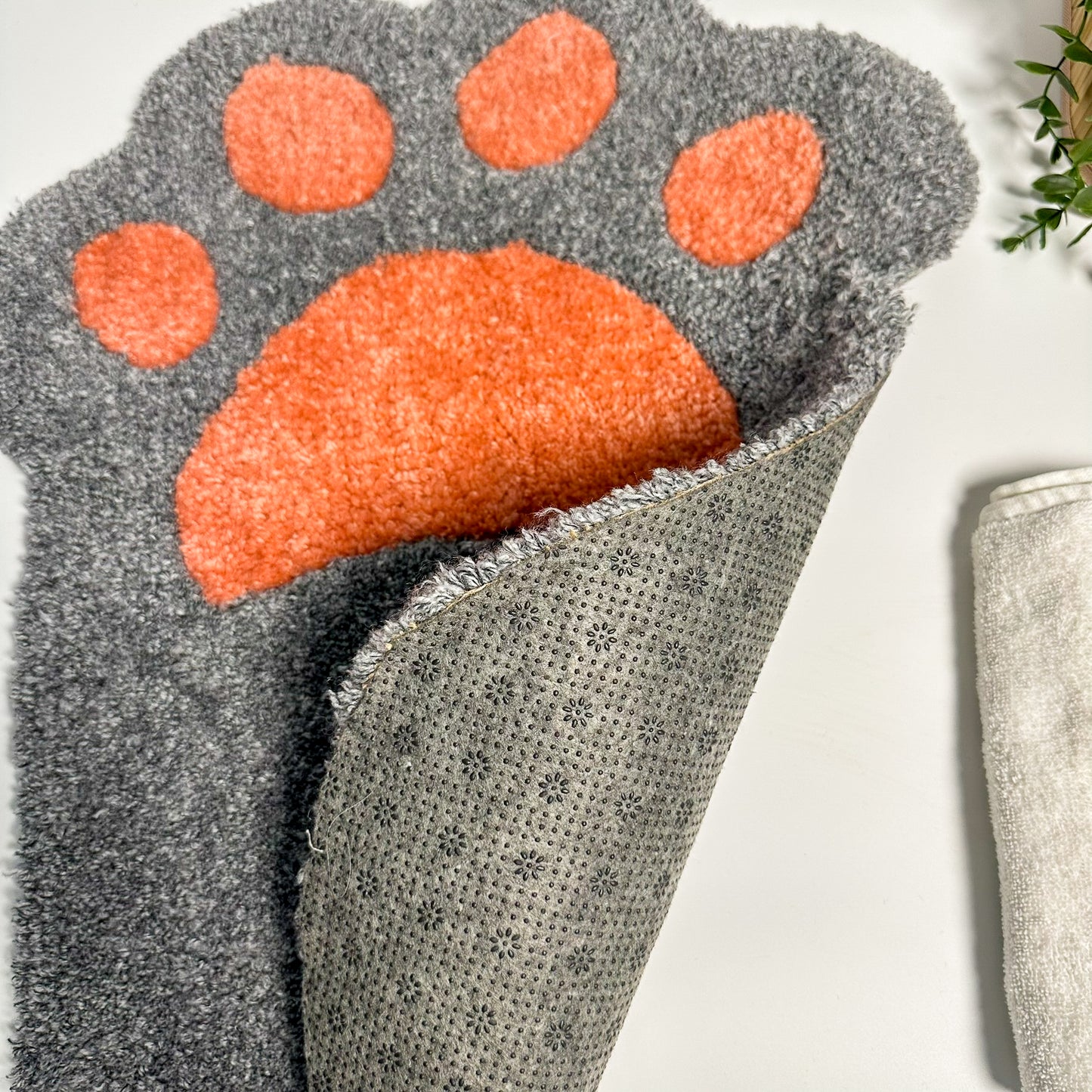 Paw Dream – Handmade Tufting Rug 